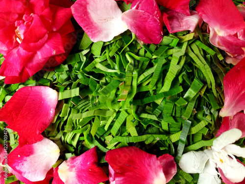 Принти на полотні Fresh Pandan Leaves and Rose Petals Arrangement