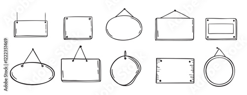 Empty door tag doodle hand drawn icon set. Shop door badge hanging label. Outline drawing empty door tag template line clipart symbol
