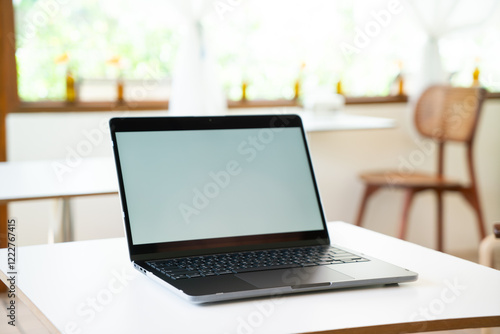 MacBook pro / MacBook Air for professional work