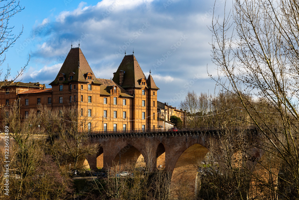 Fototapeta premium Ingres Bourdelle Museum in Montauban, housed in a former episcopal palace, viewed from the Tarn riverbank