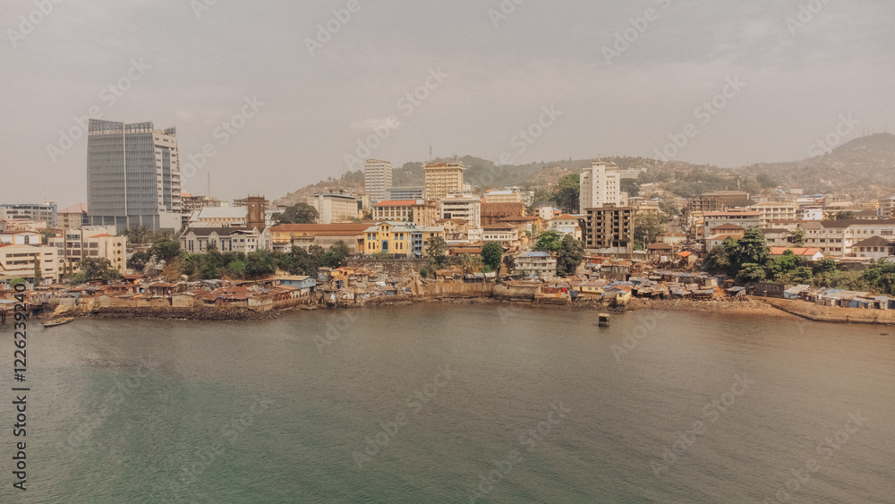 Obraz premium Freetown Coastline