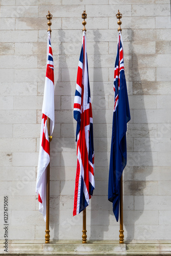 Tableau sur toile Flags on the Cenotaph in London, UK