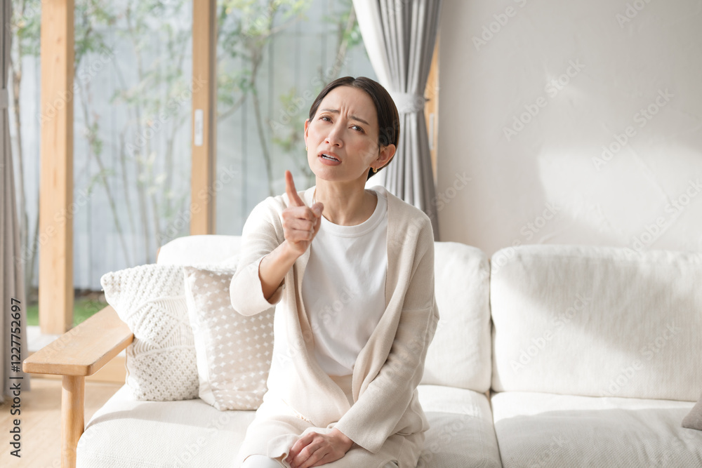 機嫌が悪い女性