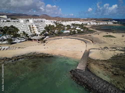 Widok z lotu ptaka na miasto Costa Teguise na Lanzarote photo