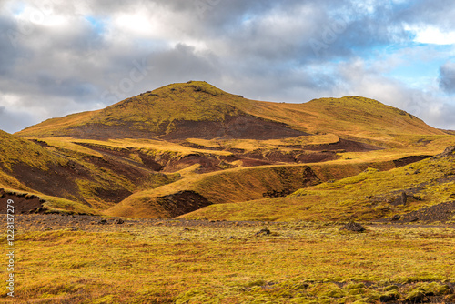 Obraz na płótnie Fascinating autumn Katla Geopark on the island of Iceland w salonie