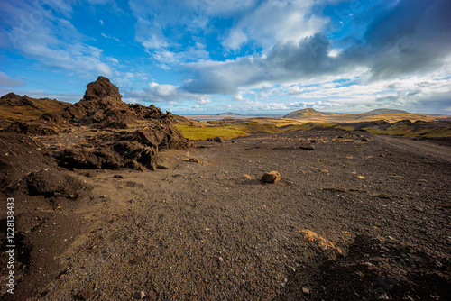 Obraz na płótnie Fascinating autumn Katla Geopark on the island of Iceland w salonie