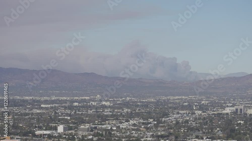 Los Angeles Fire Timelapse - Wildfire on Hill
