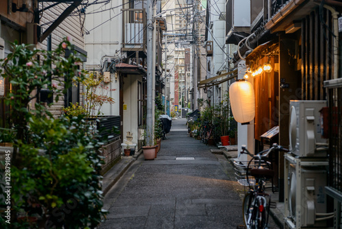 東京下町の路地裏風景、月島周辺 photo