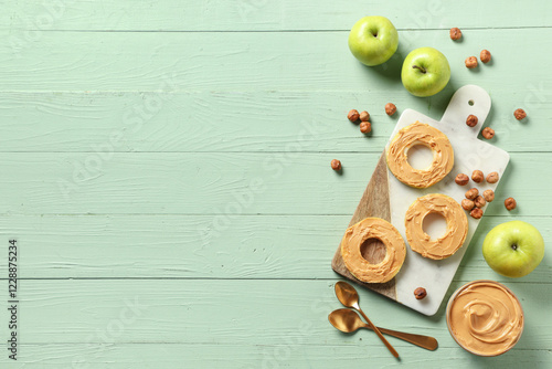 Board of tasty apple rounds...
