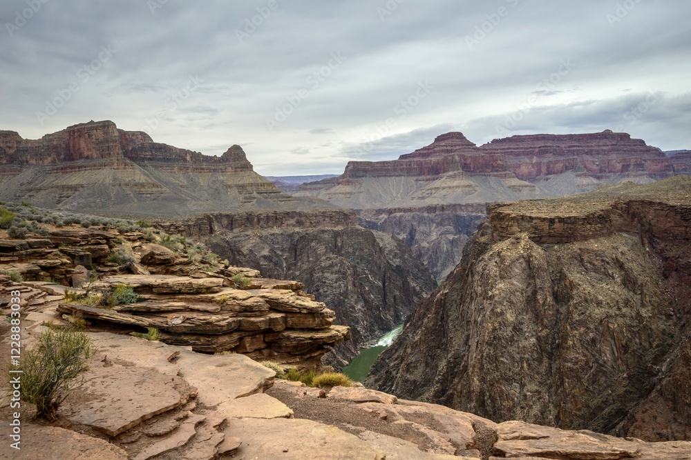 View from Plateau Point in the gorge of the Grand Canyon to the Colorado River, eroded rocky landscape, South Rim, Grand Canyon National Park, Arizona, USA, North America View from Plateau Point in the gorge of the Grand Canyon to the Colorado River, eroded rocky landscape, South Rim, Grand Canyon National Park, Arizona, USA, North America