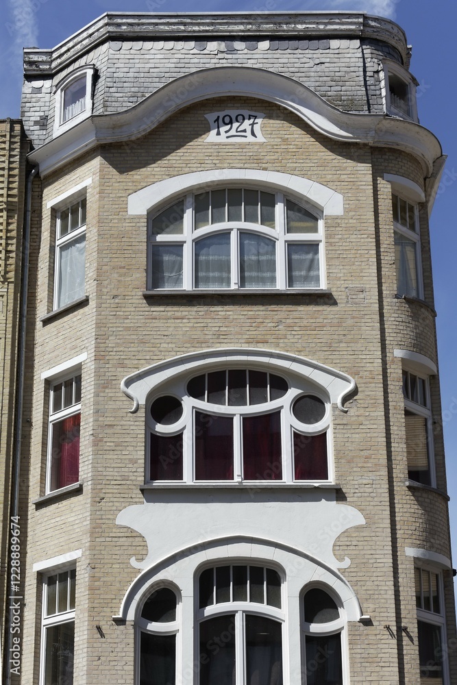 Obraz premium Former hotel in Art Nouveau style, De Panne, Belgian Coast, West Flanders, Flanders, Belgium, Europe
