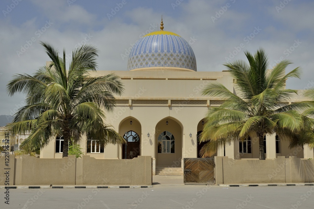 Fototapeta premium Great Mosque of Taqah, Dhofar Region, Orient, Oman, Asia
