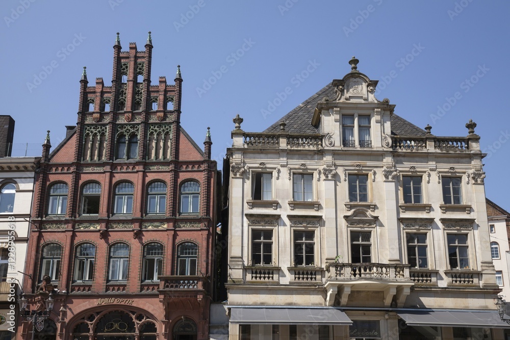 Obraz premium Historic houses on market square, Minden, North Rhine-Westphalia, Germany, Europe