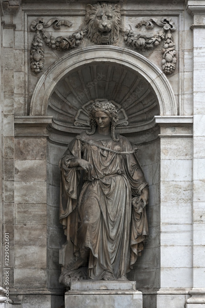 Marble statue, symbolic of Tisza River, Albertina Museum, Vienna, Austria, Europe Marble statue, symbolic of Tisza River, Albertina Museum, Vienna, Austria, Europe