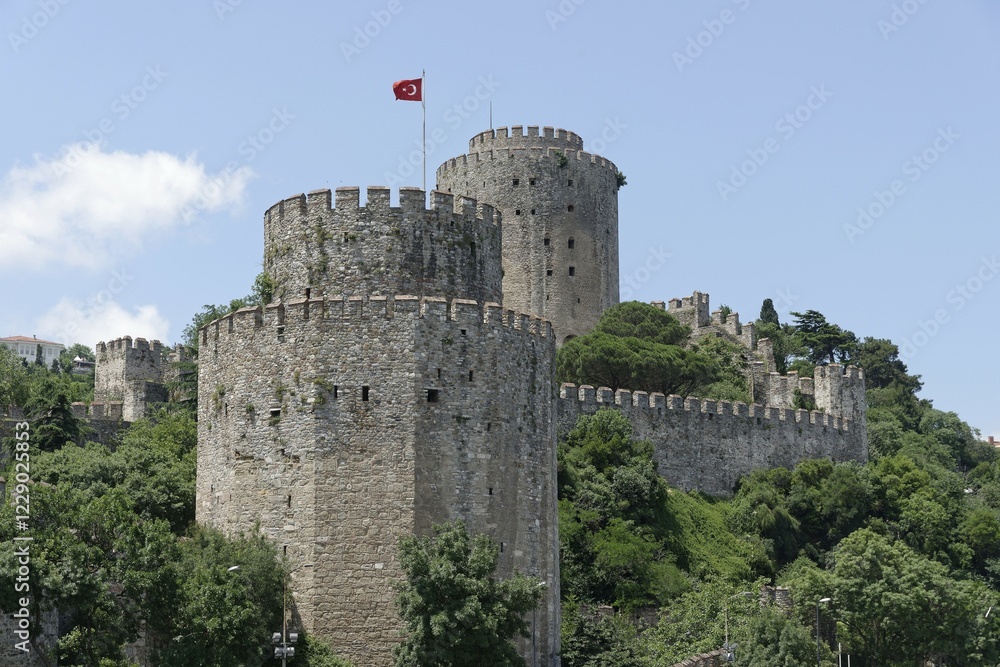 Rumeli, Rumelian fortress on the banks of the Bosphorus, built by the Ottoman Sultan Mehmed II, Istanbul, Turkey, Asia Rumeli, Rumelian fortress on the banks of the Bosphorus, built by the Ottoman Sultan Mehmed II, Istanbul, Turkey, Asia
