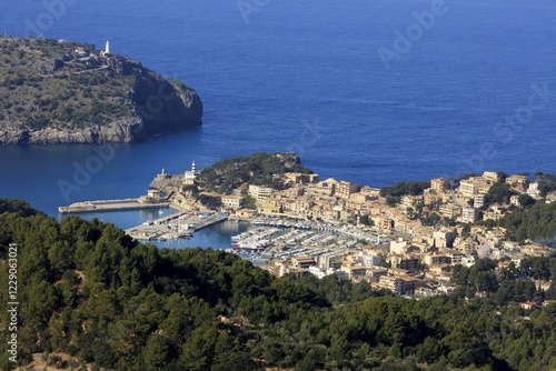 Port de Sóller, view from Mirador ses Barques, Majorca, Balearic Islands, Mediterranean Sea, Spain, Europe photo