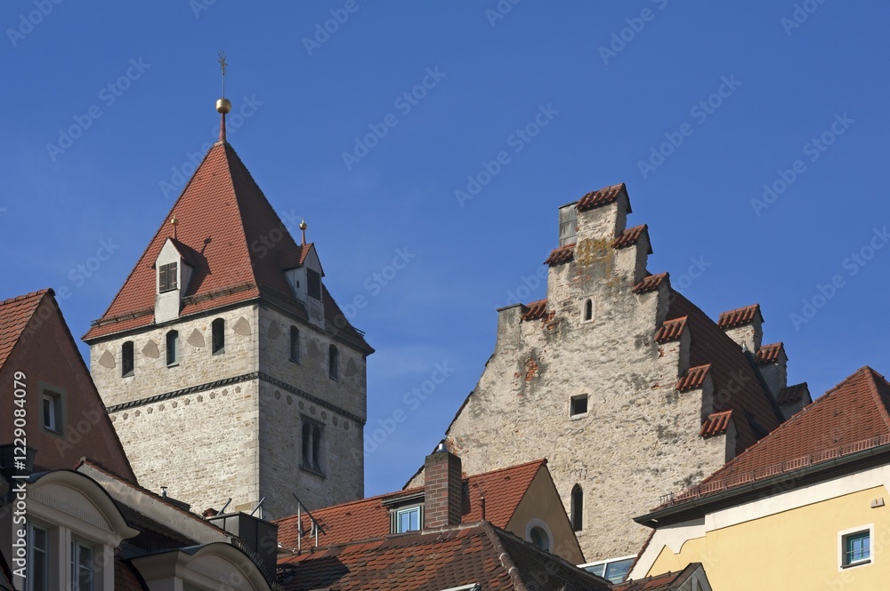 Obraz premium Patrician Goldener Turm, middle of the 13th century., Regensburg, Upper Palatinate, Bavaria, Germany, Europe