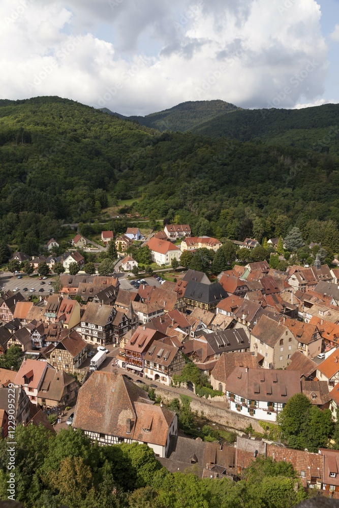 Fototapeta premium Townscape, Kaysersberg, Alsace, France, Europe
