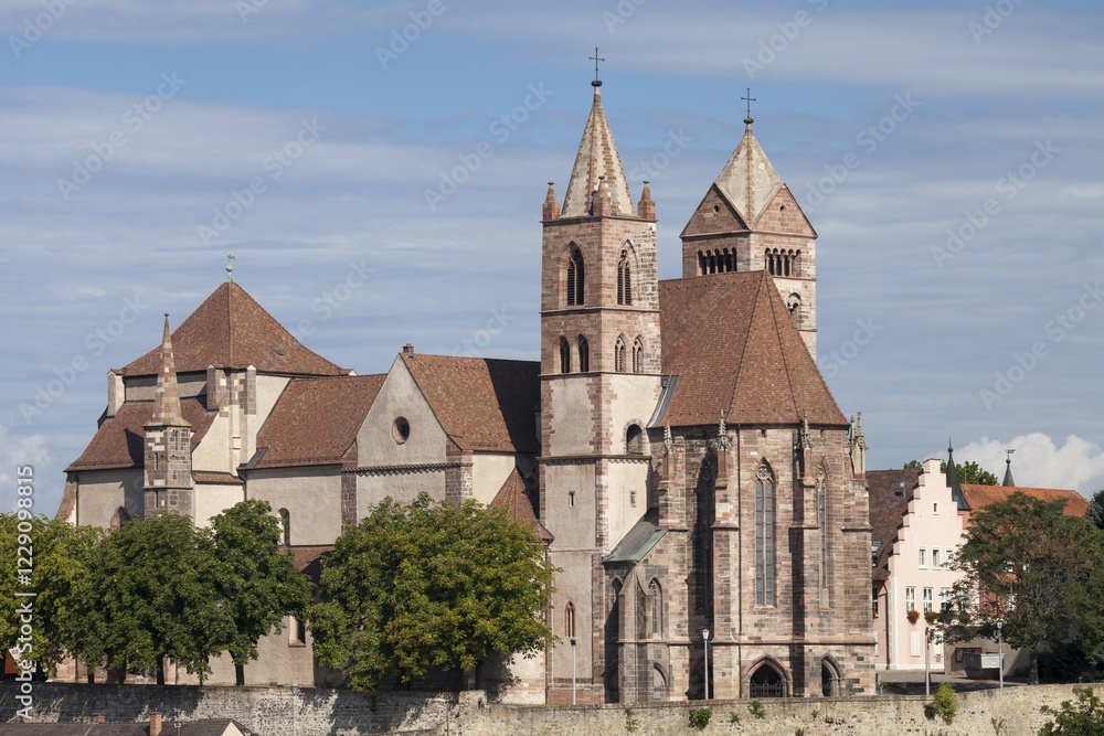 St. Stephansmünster cathedral on the Münsterberg, Breisach am Rhein, Upper Rhine, Baden-Württemberg, Germany, Europe St. Stephansmünster cathedral on the Münsterberg, Breisach am Rhein, Upper Rhine, Baden-Württemberg, Germany, Europe