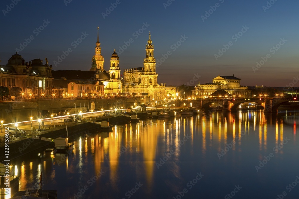 Obraz premium Cityscape with river Elbe and Dresden Cathedral, Dresden, Saxony, Germany, Europe