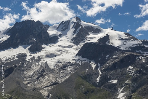 Main peak Gran Paradiso, 4061 m, Massif Gran Paradiso, Valsavarenche Valley, Gran Paradiso, Alps, Aosta Valley, Italy, Europe photo