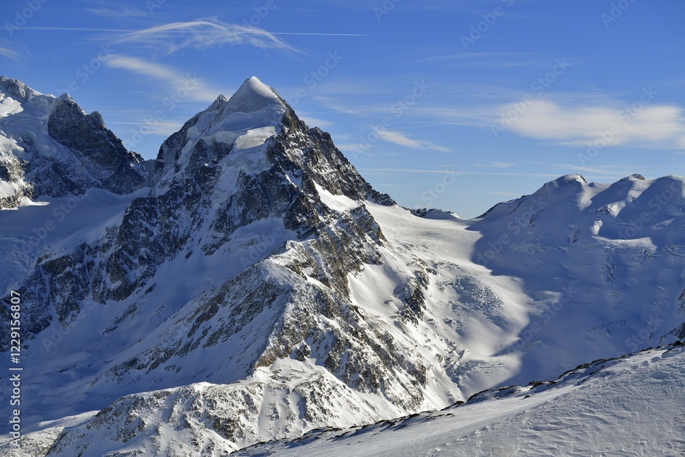 Obraz premium Piz Roseg seen from Corvatsch, Upper Engadine, Canton Graubünden, Switzerland, Europe