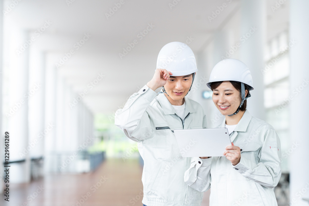 作業員の若いスタッフ 作業員の若いスタッフ