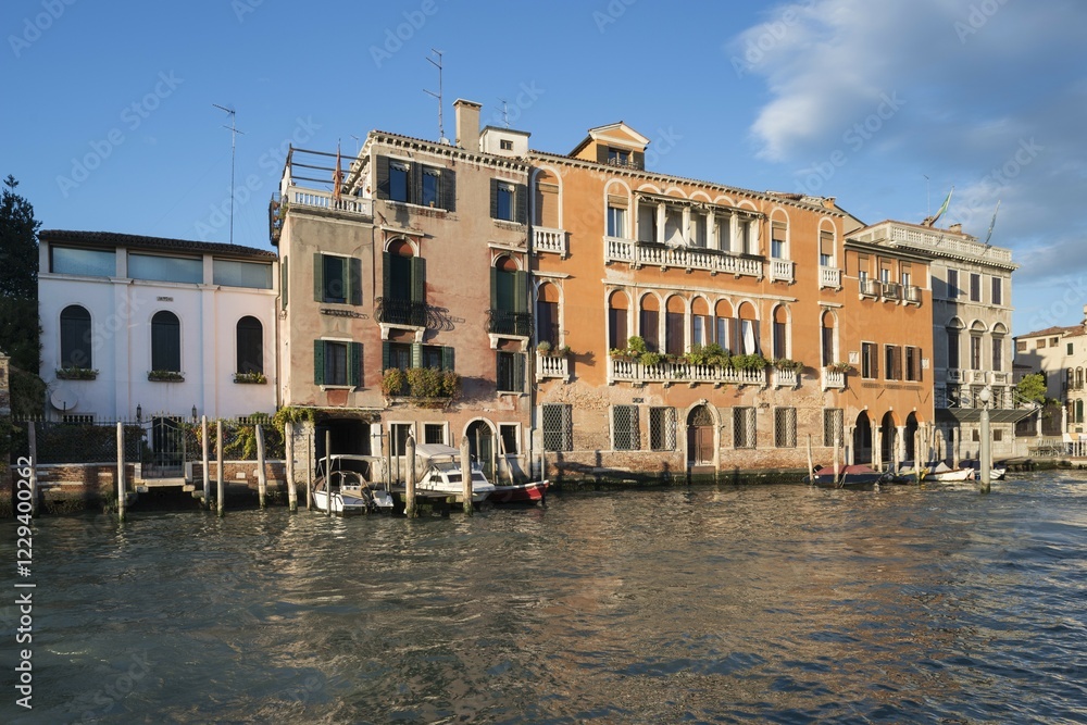 Fototapeta premium Palazzo on the Grand Canal, Cannaregio, Venice, Veneto, Italy, Europe