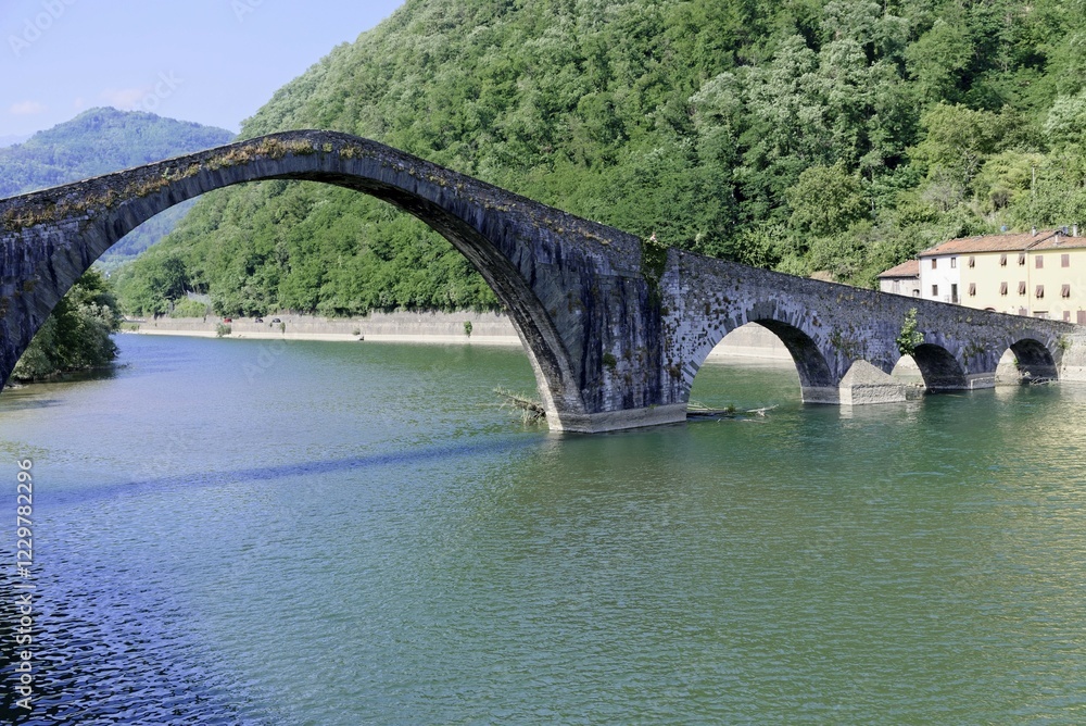 Fototapeta premium Ponte della Maddalena, Borgo a Mozzano, Lucca, Tuscany, Italy, Europe