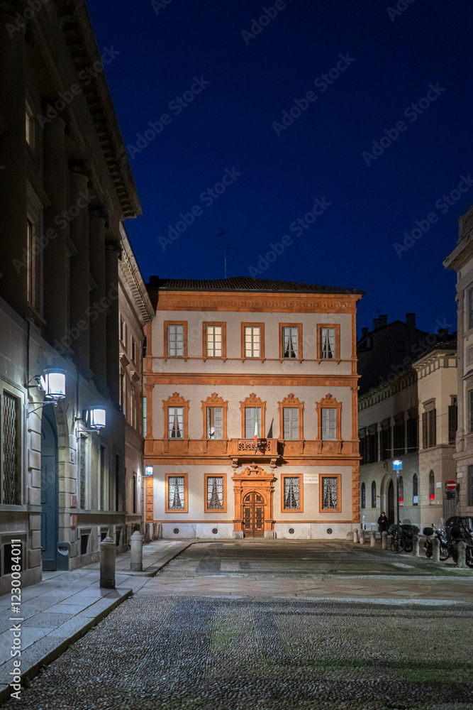 Obraz premium Casa Manzoni is a historic building in Milan, famous for being the home of the writer Alessandro Manzoni.