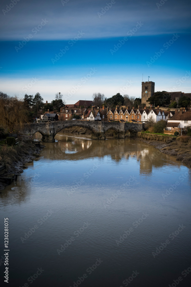 View across the river Medway to Aylesford in Kent
View across the river Medway to Aylesford in Kent