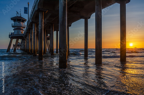 Wallpaper Mural sunset huntington beach pier Torontodigital.ca