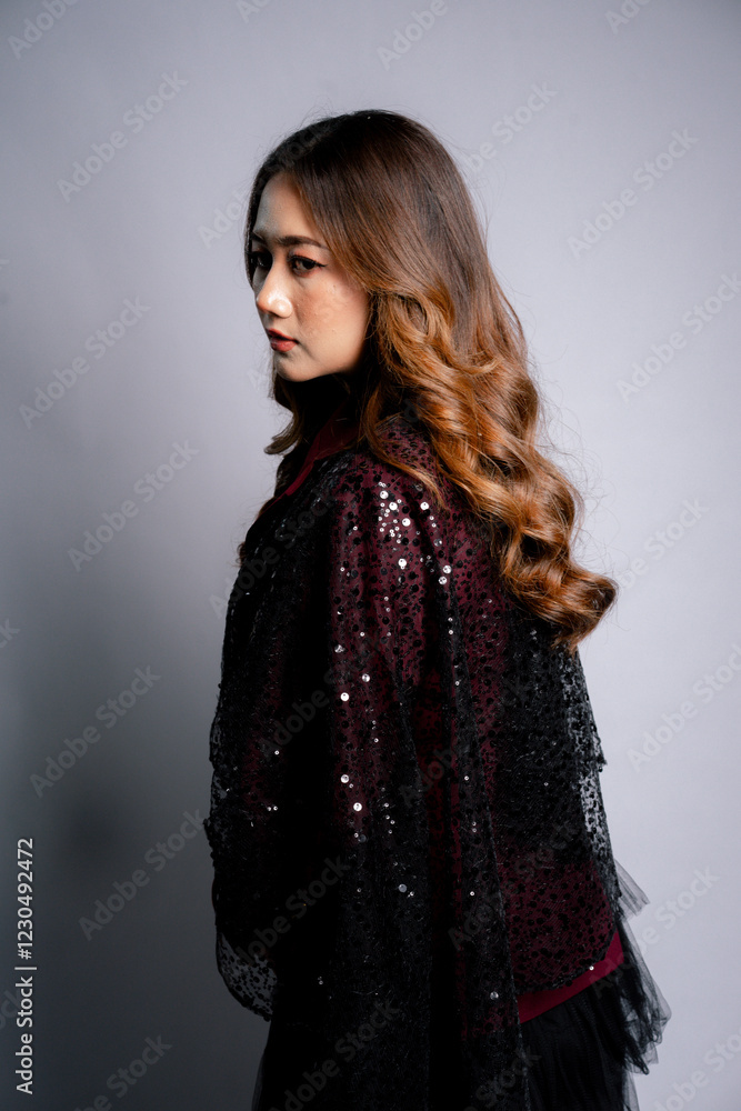Fototapeta premium BLONDE ASIAN WOMAN
