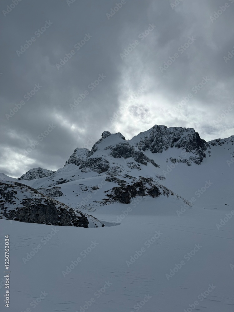 Obraz premium Mountains St. Anton am Arlberg