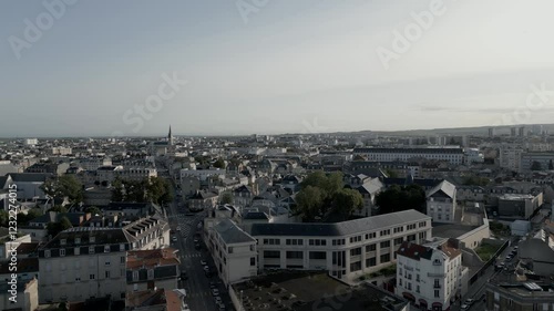 Wallpaper Mural Reims, France, vue de drone Torontodigital.ca