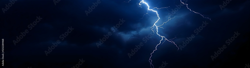 Lightning in the night sky Lightning in the night sky