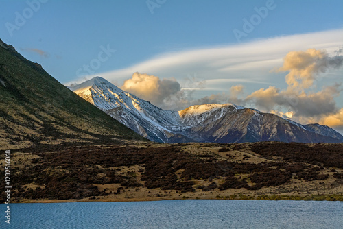 Mountains alogn the TranzAlpine & Coastal Pacific 