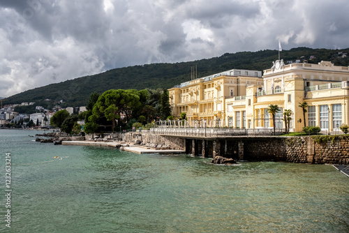 Hotel Kvarner in Opatija, Kroatien photo