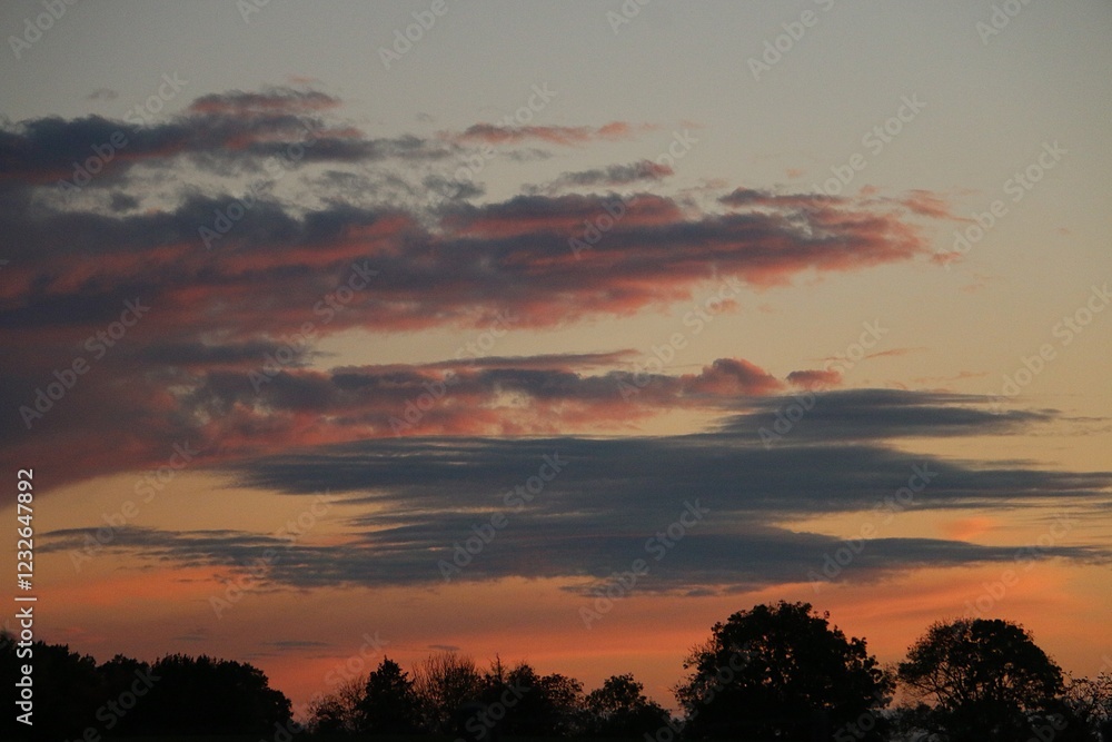 Fototapeta premium beautiful shot of clouds during sunset
