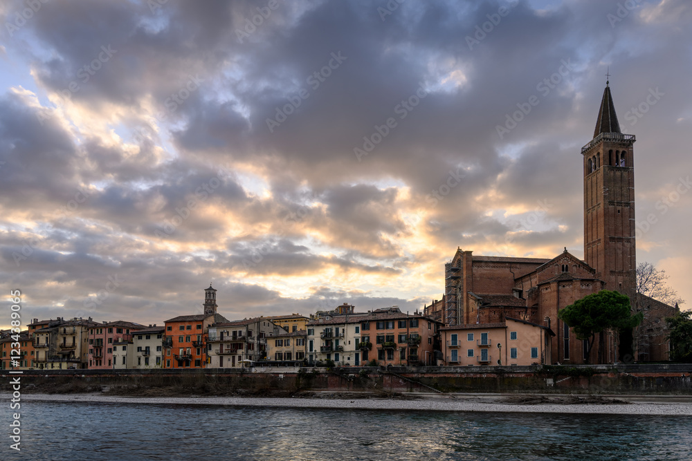 Fototapeta premium Verona beim Sonnenuntergang