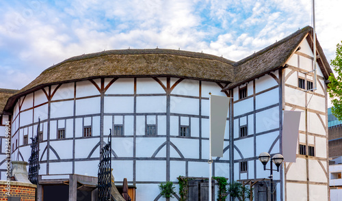Wallpaper Mural Shakespeare's Globe Theatre on Bankside, London, UK Torontodigital.ca