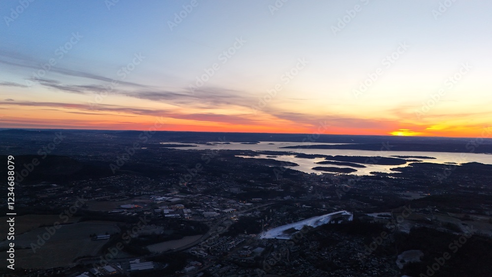 Fototapeta premium Sonnenaufgang über Küste