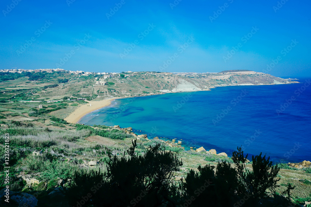 Naklejka premium マルタ島の美しい海と風景