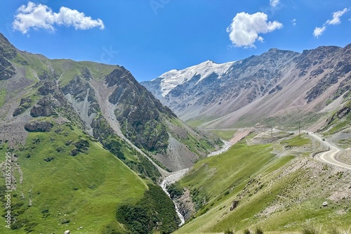 Canvas Print Green mountains of Kyrgyzstan. Naryn region