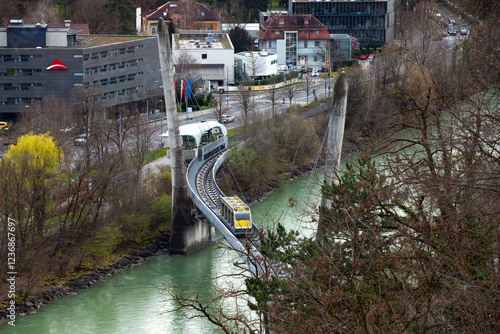hungerburgbahn in innsbruck 