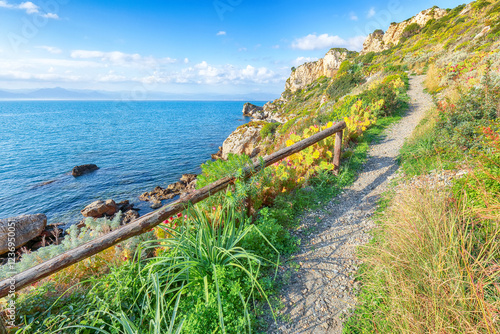 Obraz na płótnie Scenic spring view on the the cape Milazzo panorama of nature reserve Piscina di Venere. w salonie