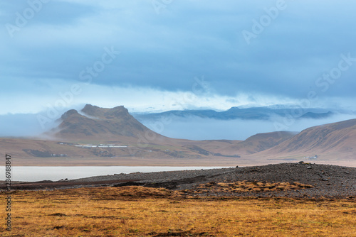 Obraz na płótnie Fascinating autumn landscape around Eyjafjallajokull on the island of Iceland w salonie