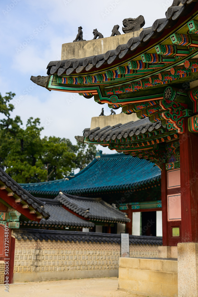 Fototapeta premium South Korean temple rooftop