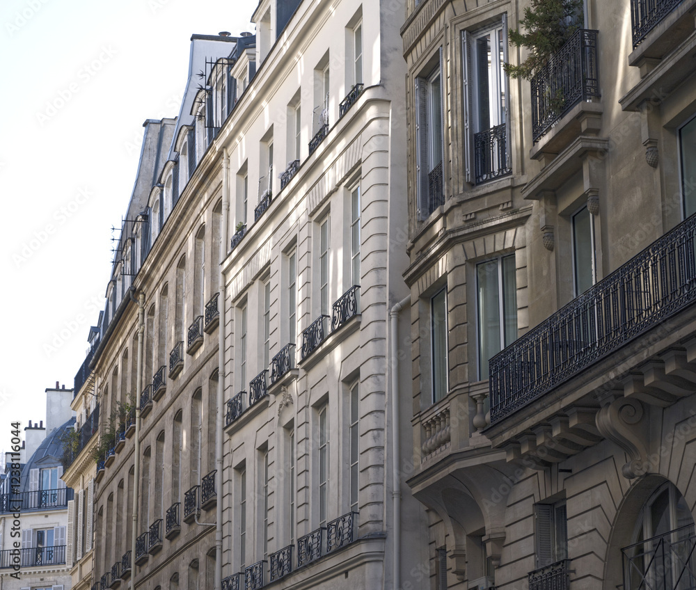 Facades d'immeuble parisiens Facades d'immeuble parisiens