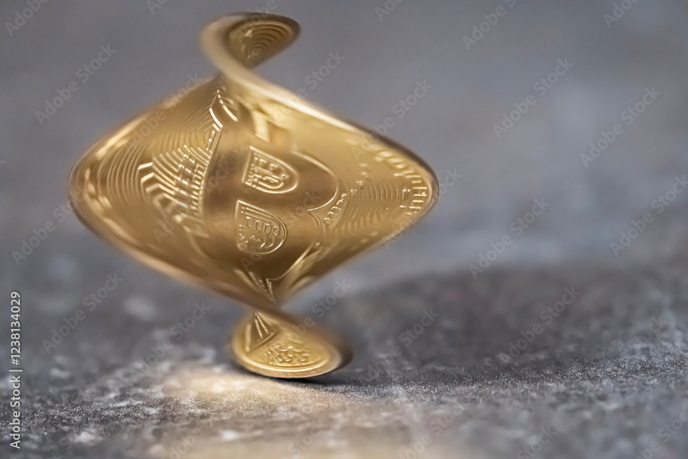 bitcoin uchwycony w ruchu wirowym, artystyczny wyraz symbolu nowoczesnego